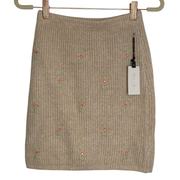 ASTR The Label Tea Party Knit Skirt Crystal Floral Embroidered Fairycore Sz XS - Picture 1 of 8